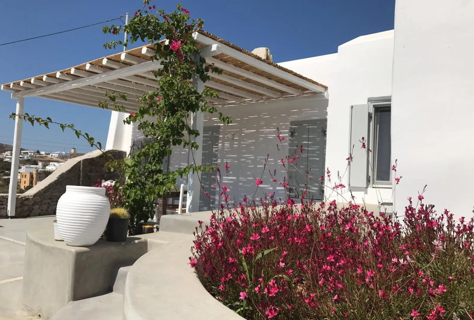 הקונטקטים של Casa Piccola Delos Mykonos
